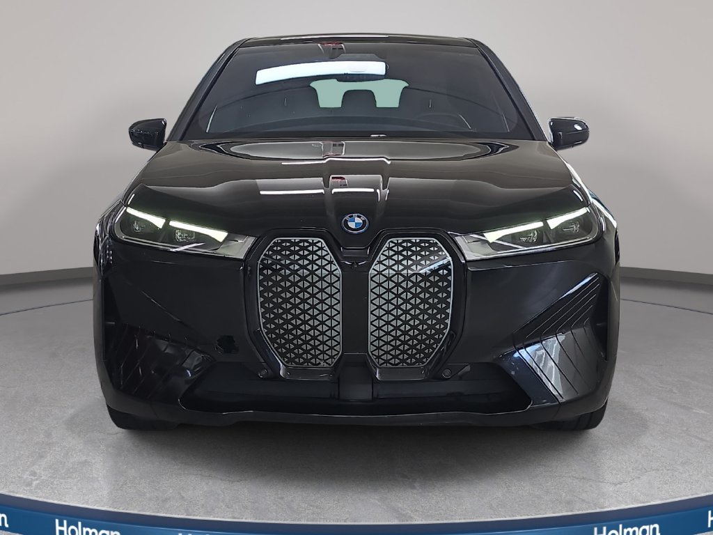 Used 2024 Black Sapphire Metallic BMW xDrive50 image 3