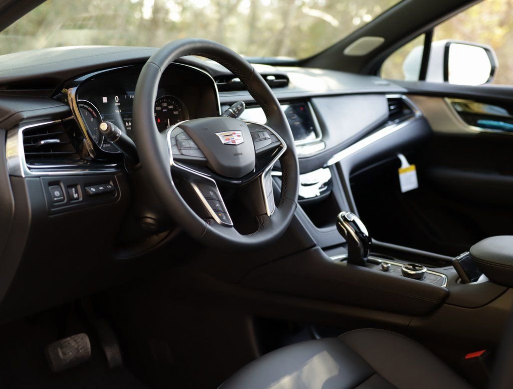 2026 Cadillac XT5 Premium Luxury - Photo 9