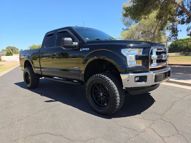 2017 Ford F-150 XLT 4x4 SuperCab 145 in's photo