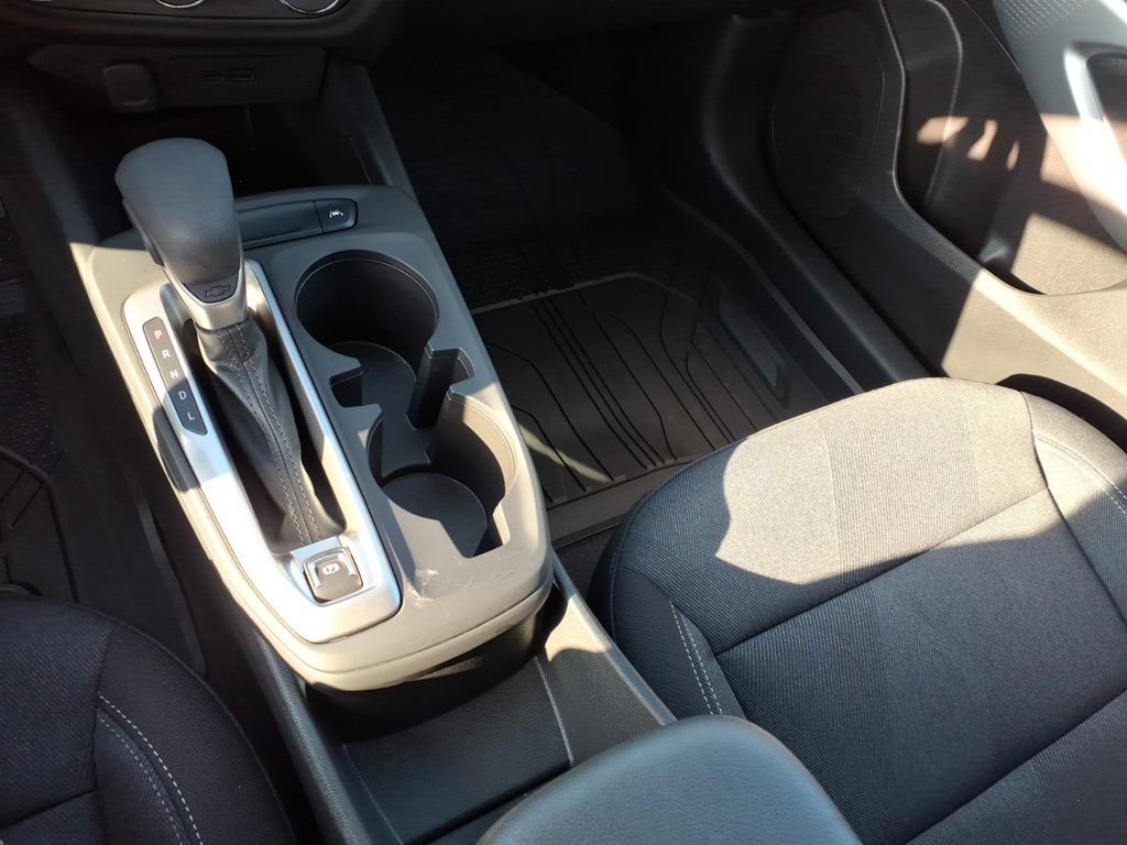 Used 2026 Summit White Chevrolet LS image 8