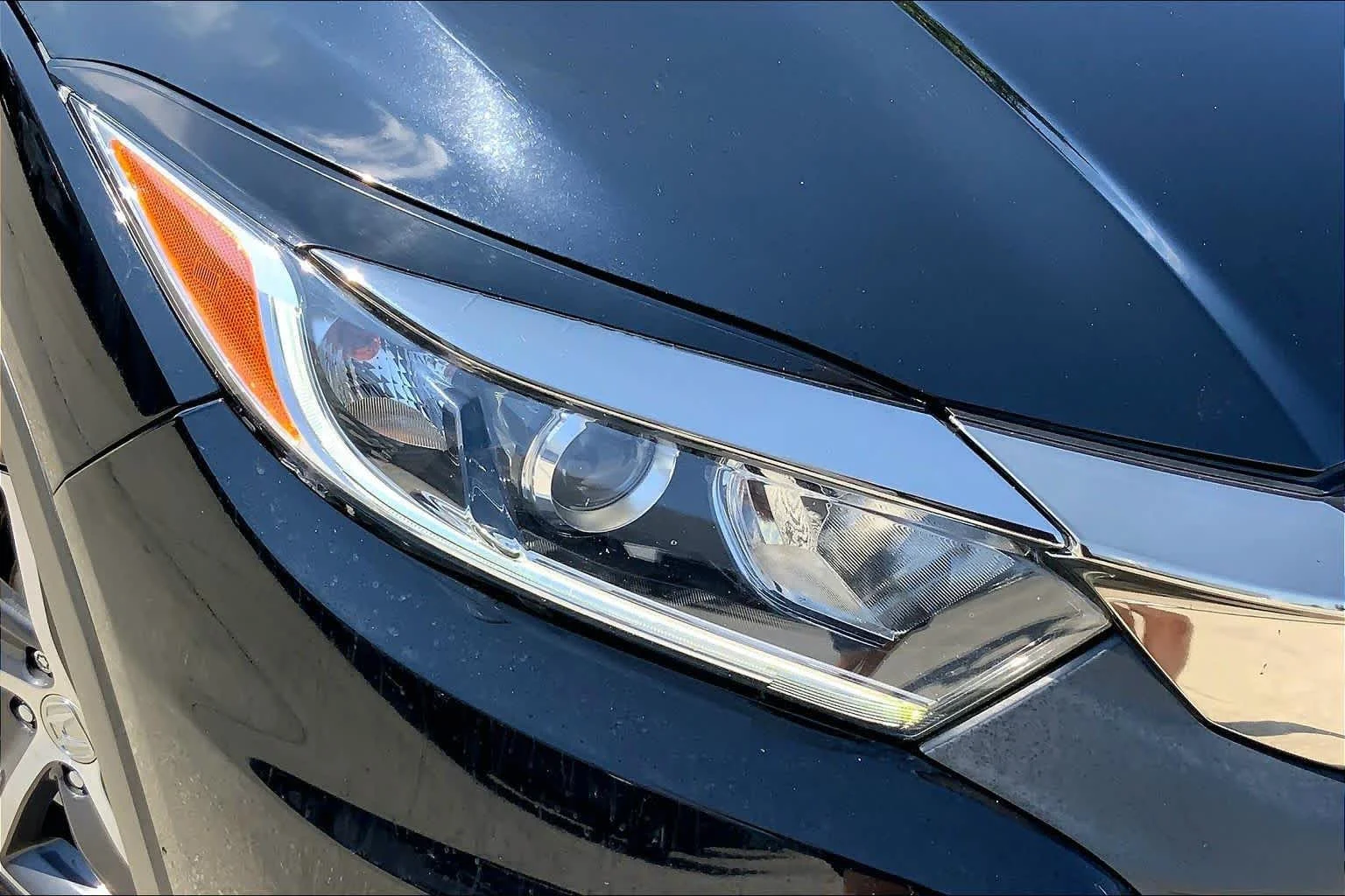Certified Used 2022 Crystal Black Pearl Honda 2WD EX image 27