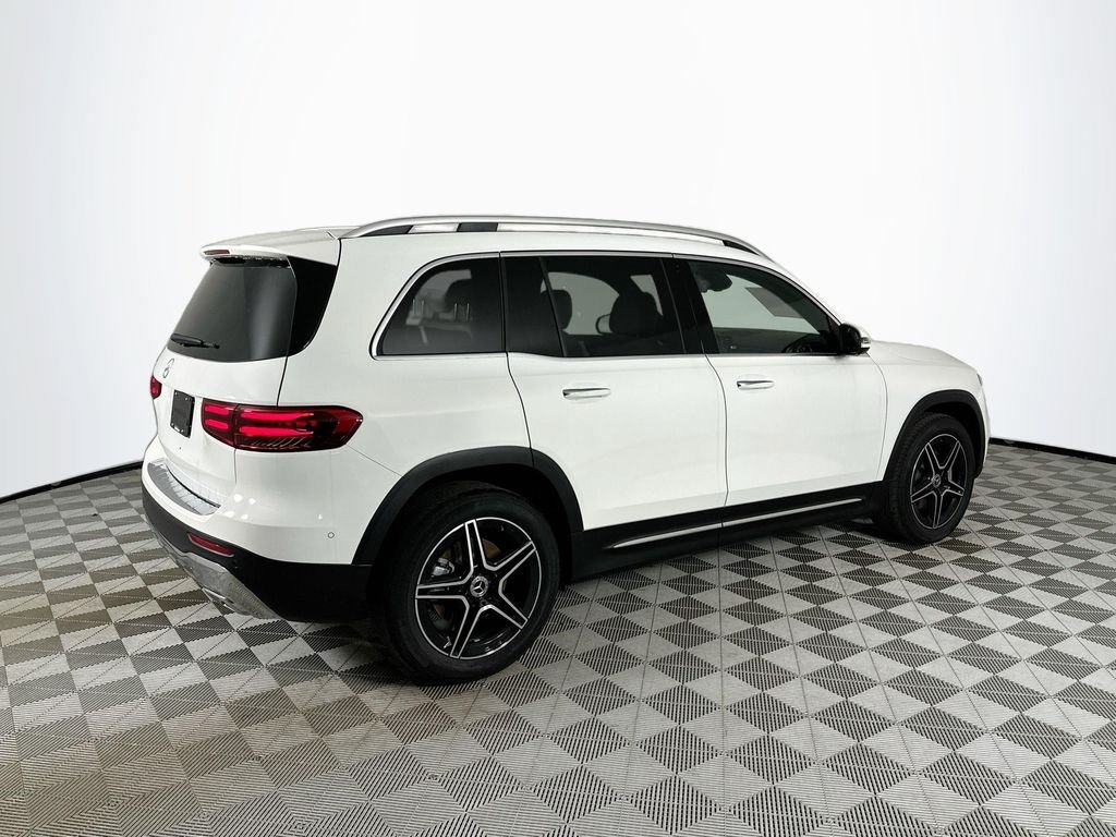 New 2026 Polar White Mercedes-Benz GLB 250 image 7