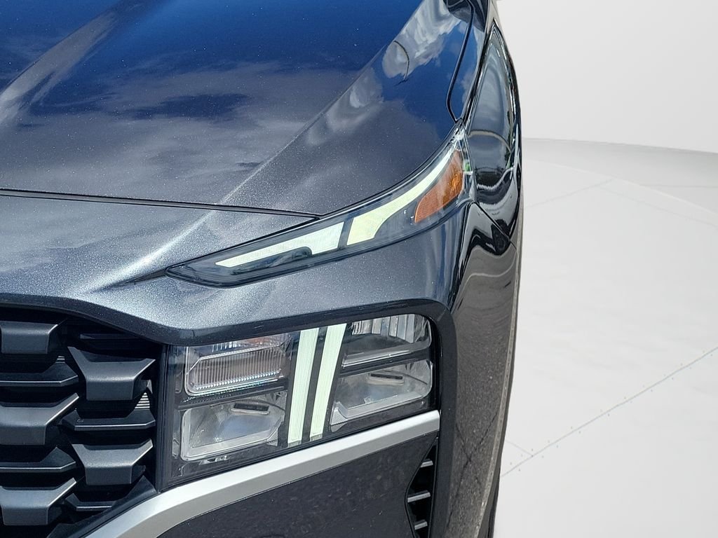 2021 Hyundai Santa Fe SE - Photo 25
