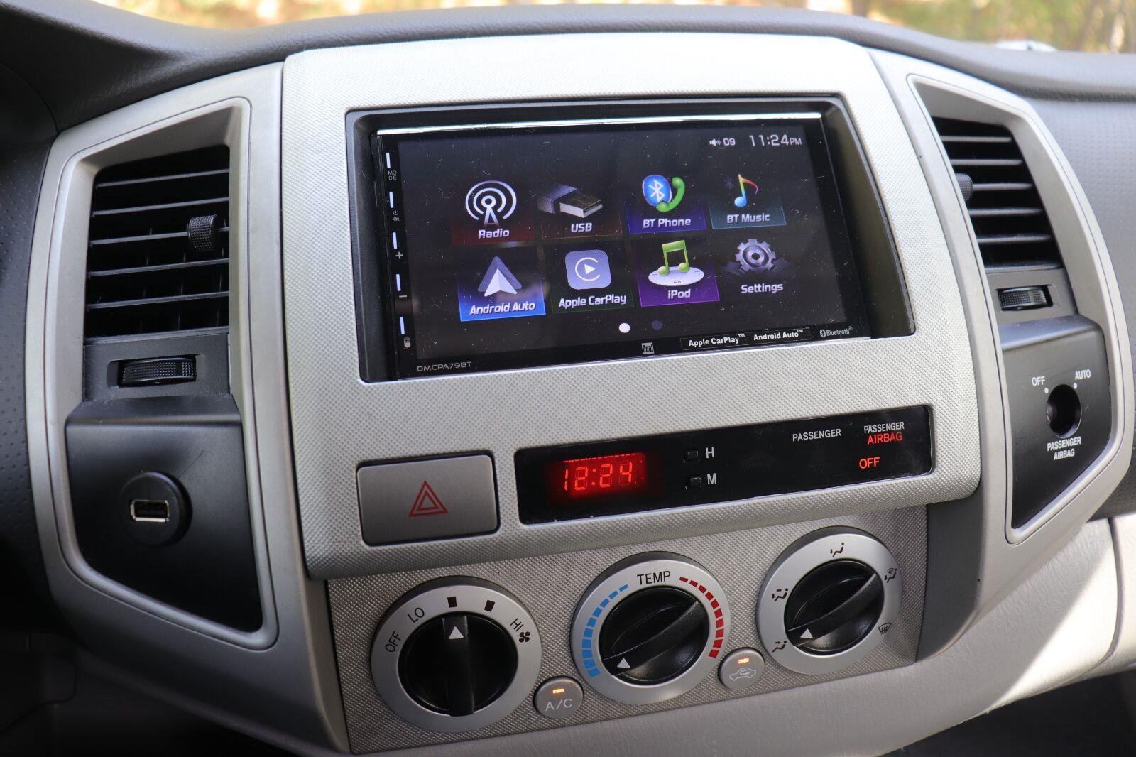 Used 2008 Silver Streak Mica Toyota Base image 24