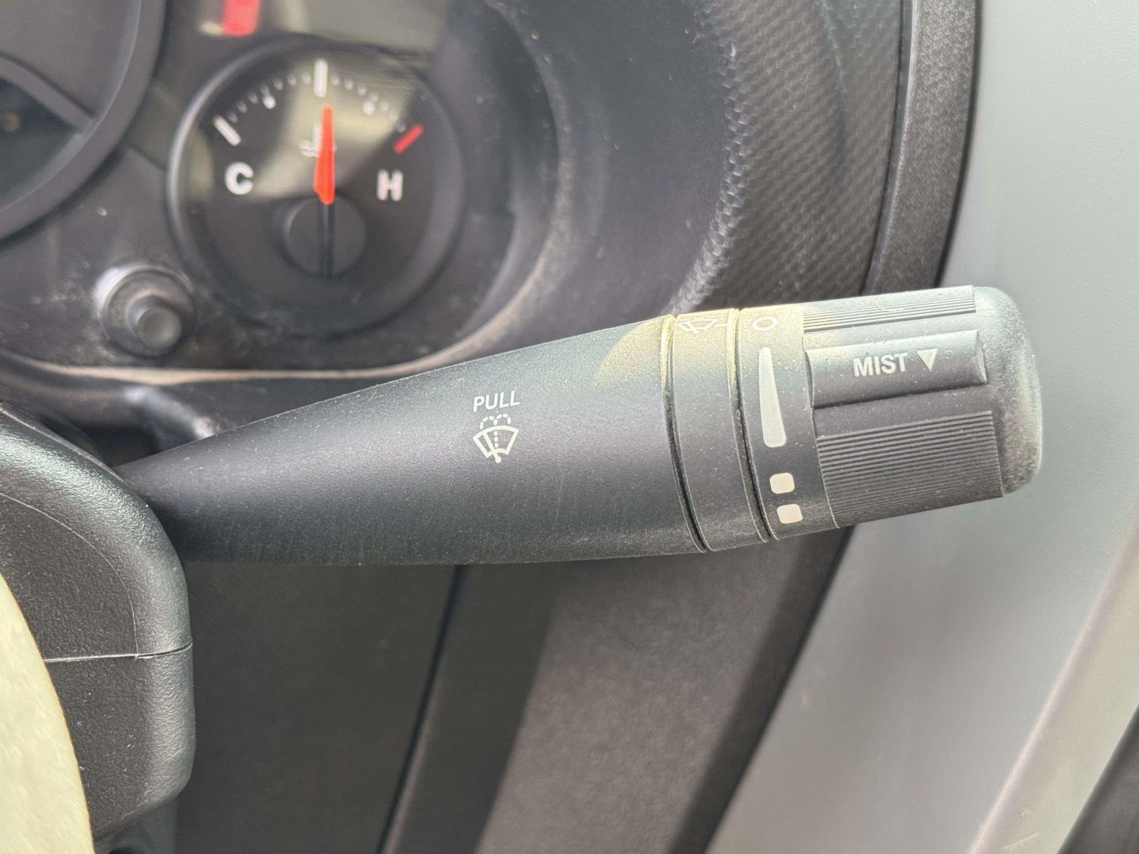 Used 2008 Detonator Yellow Jeep X image 8