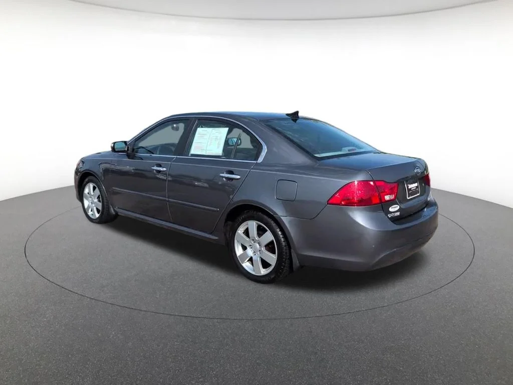 Used 2009 Gray Kia EX image 11