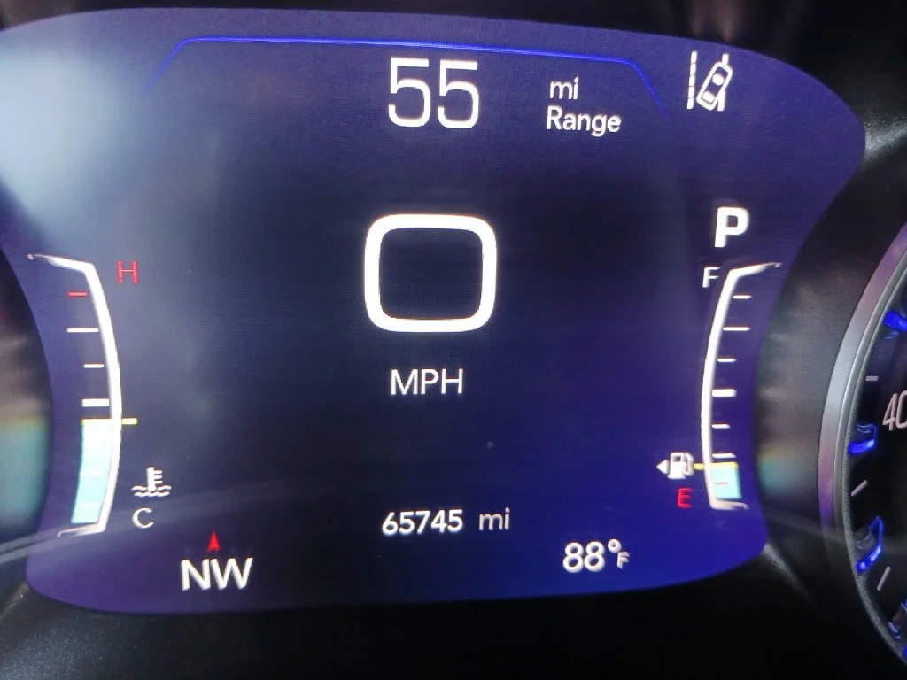 Used 2025 Blue Chrysler Select image 19