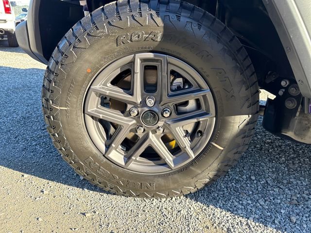 New 2026 Reign Exterior Paint Jeep Sport S image 27