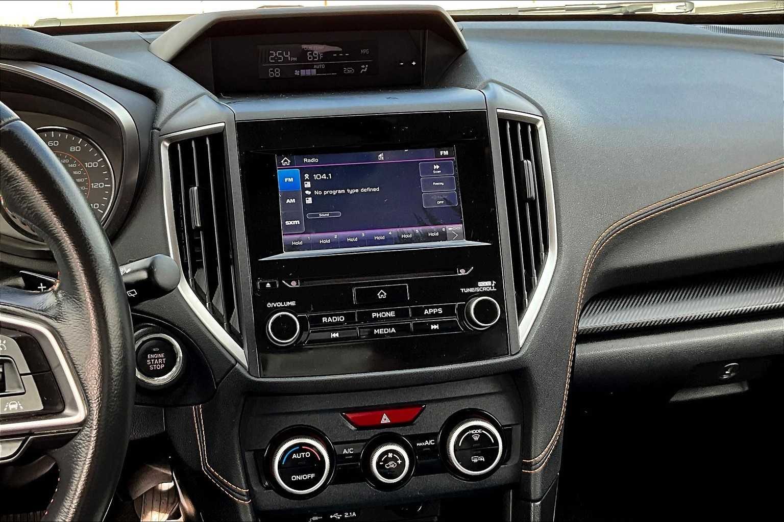 Used 2020 Quartz Blue Pearl Subaru Premium image 7