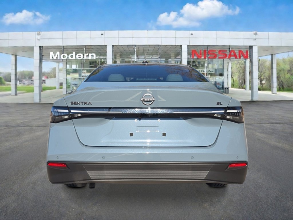 New 2026 Atlantic Gray Metallic Nissan SL image 4