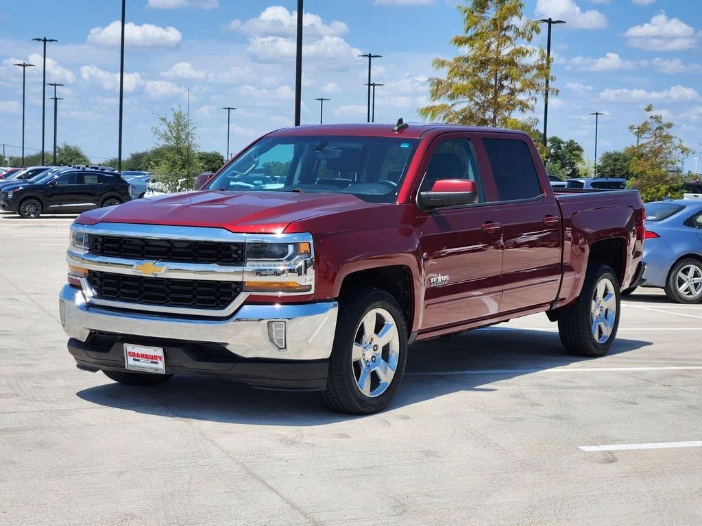 Used 2017 Chevrolet Silverado 1500 LT with VIN 3GCPCREC7HG140535 for sale in Granbury, TX