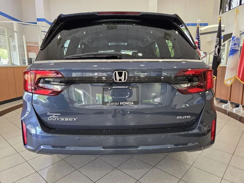 New 2026 Smoke Blue Pearl Honda ELITE AUTO image 5