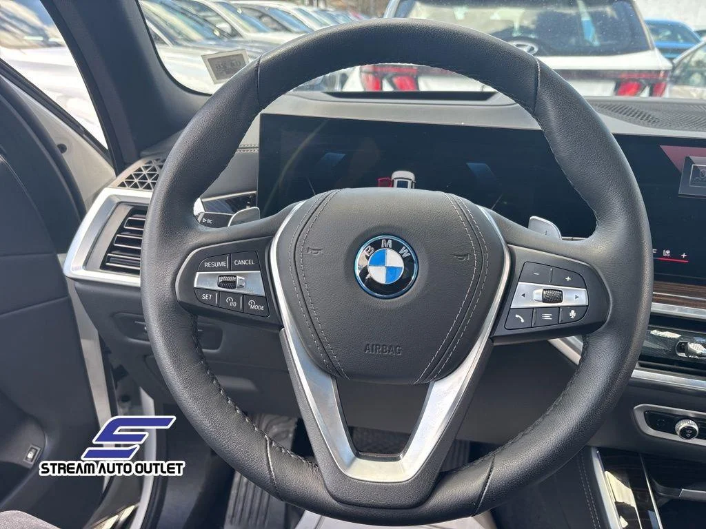 2025 BMW X5 50e - Photo 31