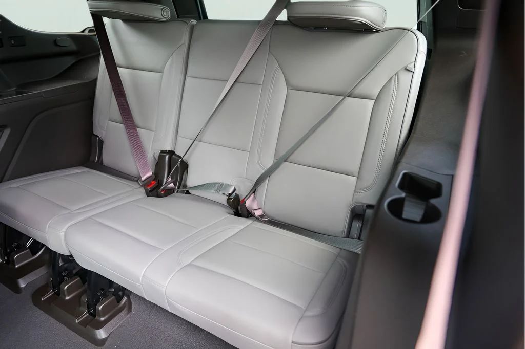 Used 2023 Beige GMC SLT image 29