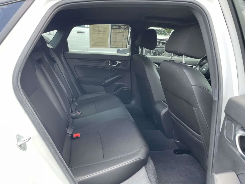 Certified Used 2025  Honda Sport image 18