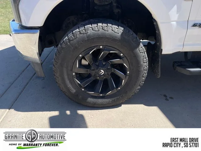 Used 2018 White Ford XLT image 25