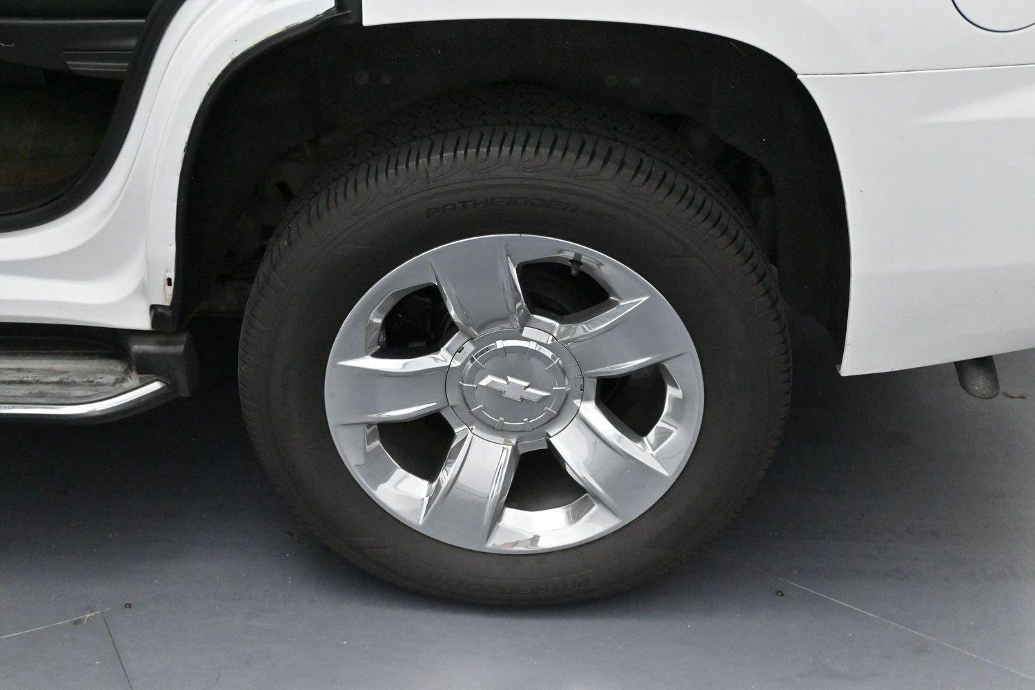 Used 2015 SUMMIT WHITE Chevrolet LTZ image 34