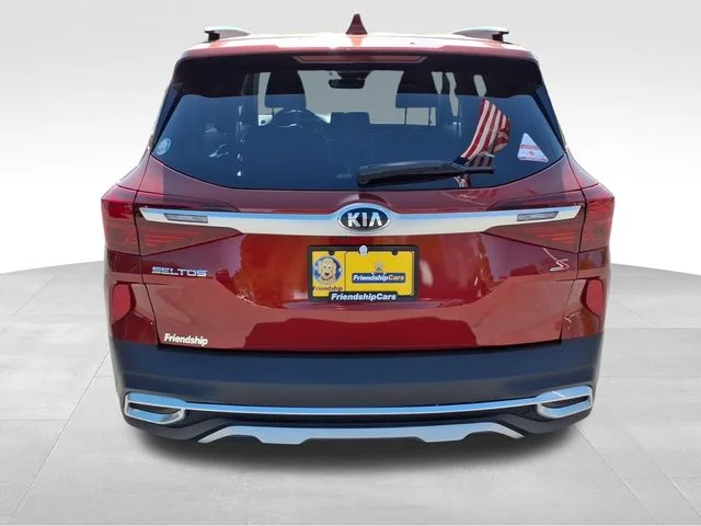 Used 2021 Orange Kia S image 7