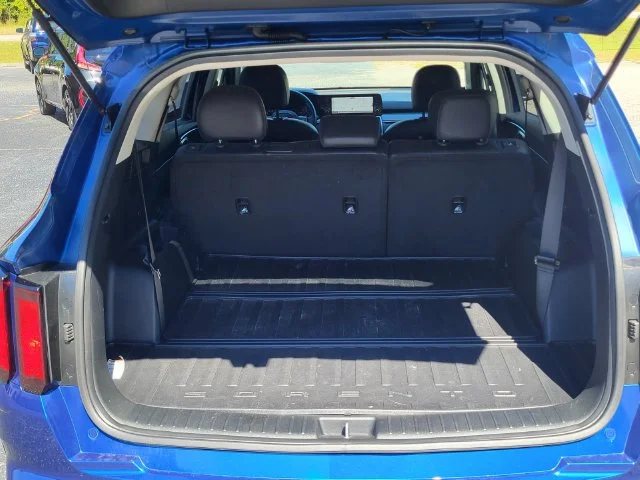 Certified Used 2023 Blue Kia S image 4