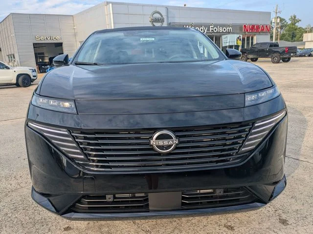 New 2027 Super Black Nissan Platinum image 9