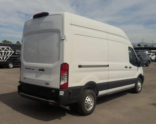 New 2026 Oxford White Ford Base image 6