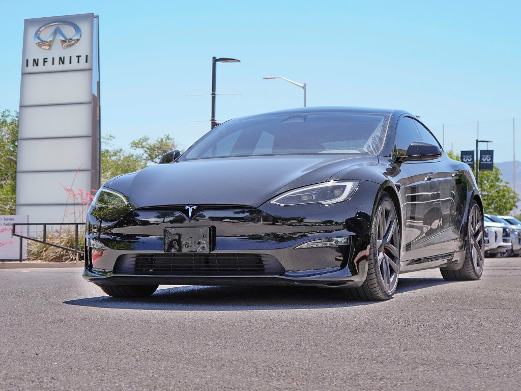 2023 Tesla Model S Plaid's photo