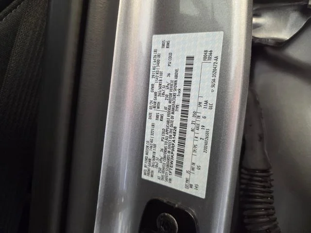 Used 2024 Silver Ford XLT image 18