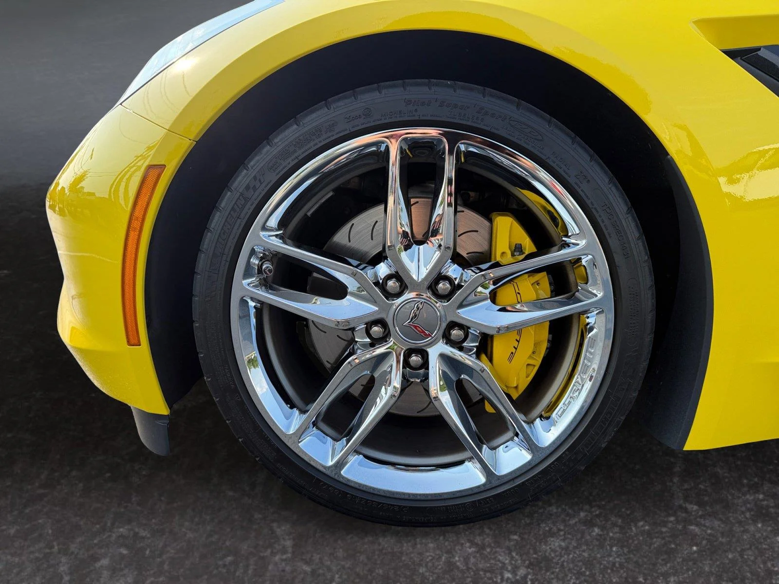 Used 2016 Corvette Racing Yellow Tintcoat Chevrolet Z51 3LT image 21