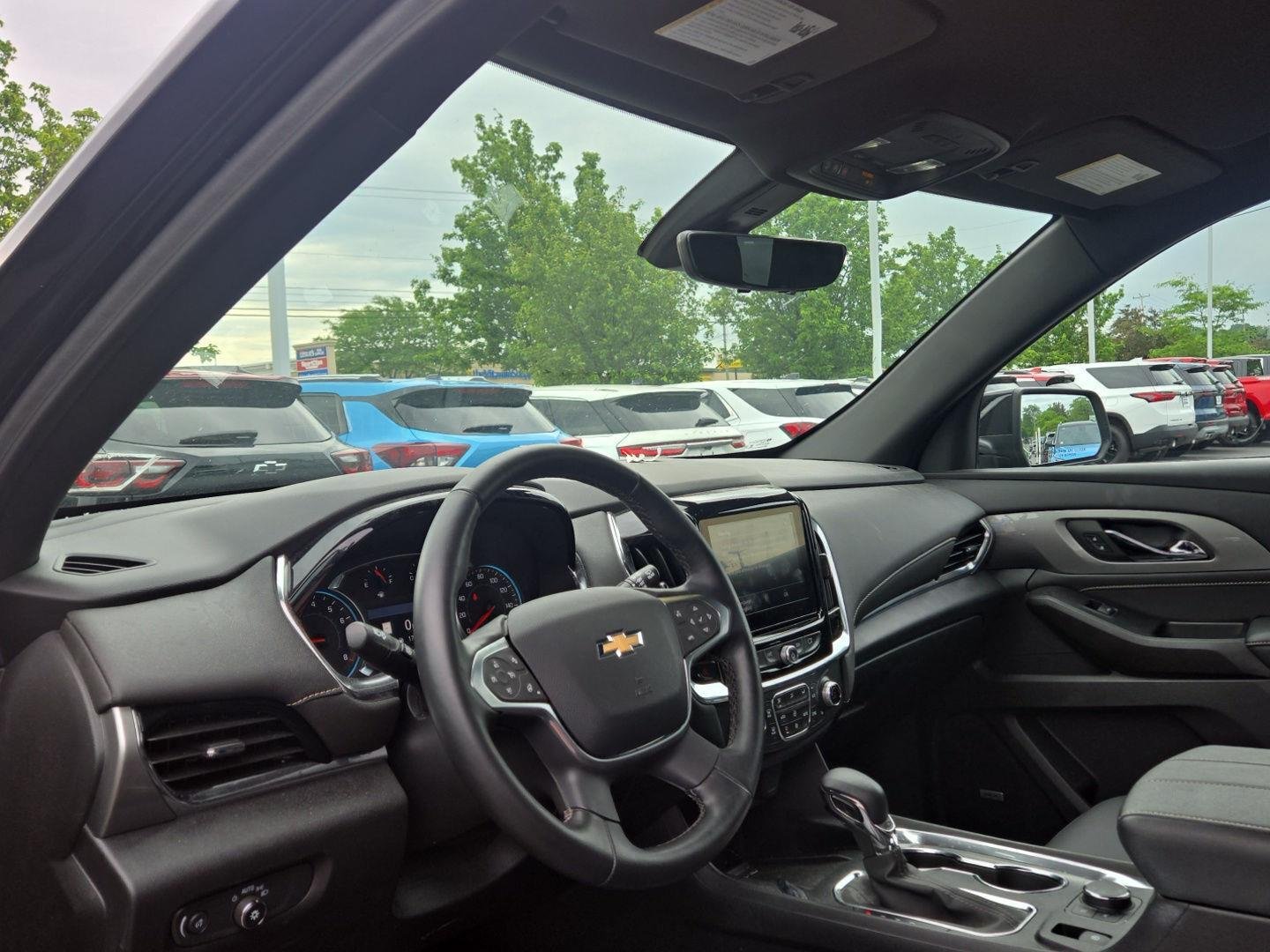Used 2023 Mosaic Black Metallic Chevrolet LT Leather image 2
