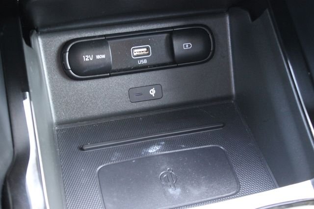 Used 2022 Gray Kia SX image 10