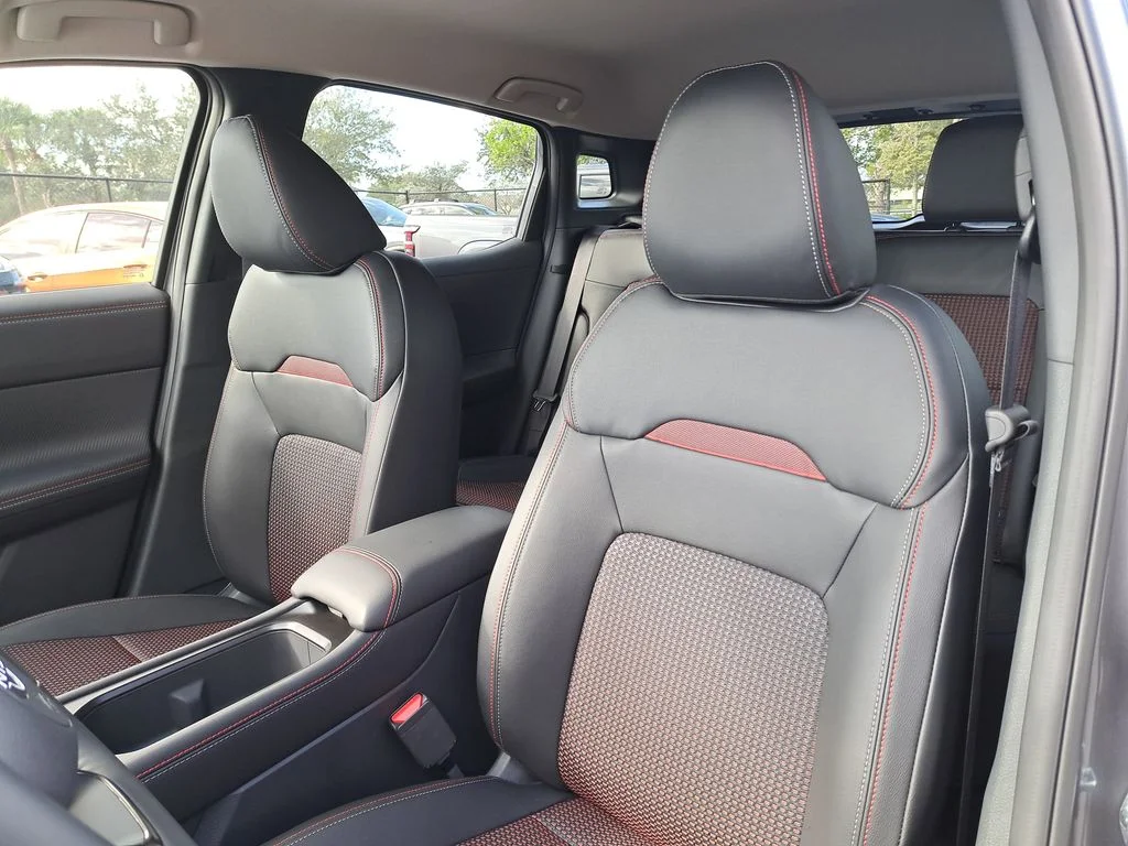 New 2026 Gray Nissan SR image 20