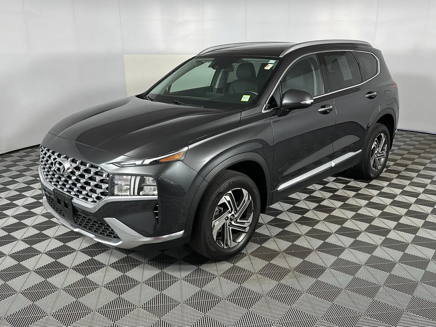 Used 2022 Portofino Gray Hyundai SEL image 11