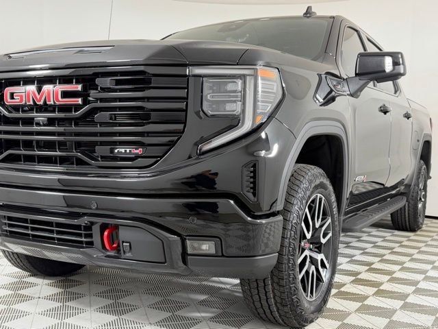 Used 2024 Onyx Black GMC AT4 image 8