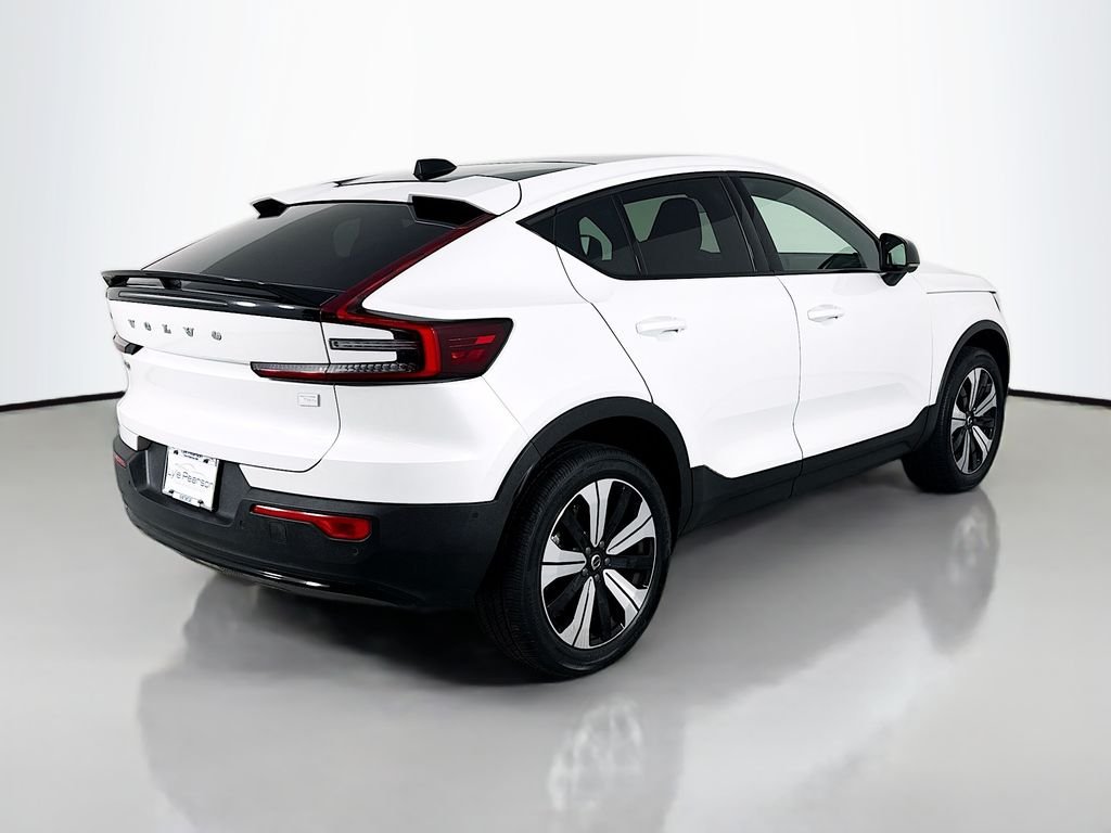 Used 2023 White Volvo Twin Plus image 9