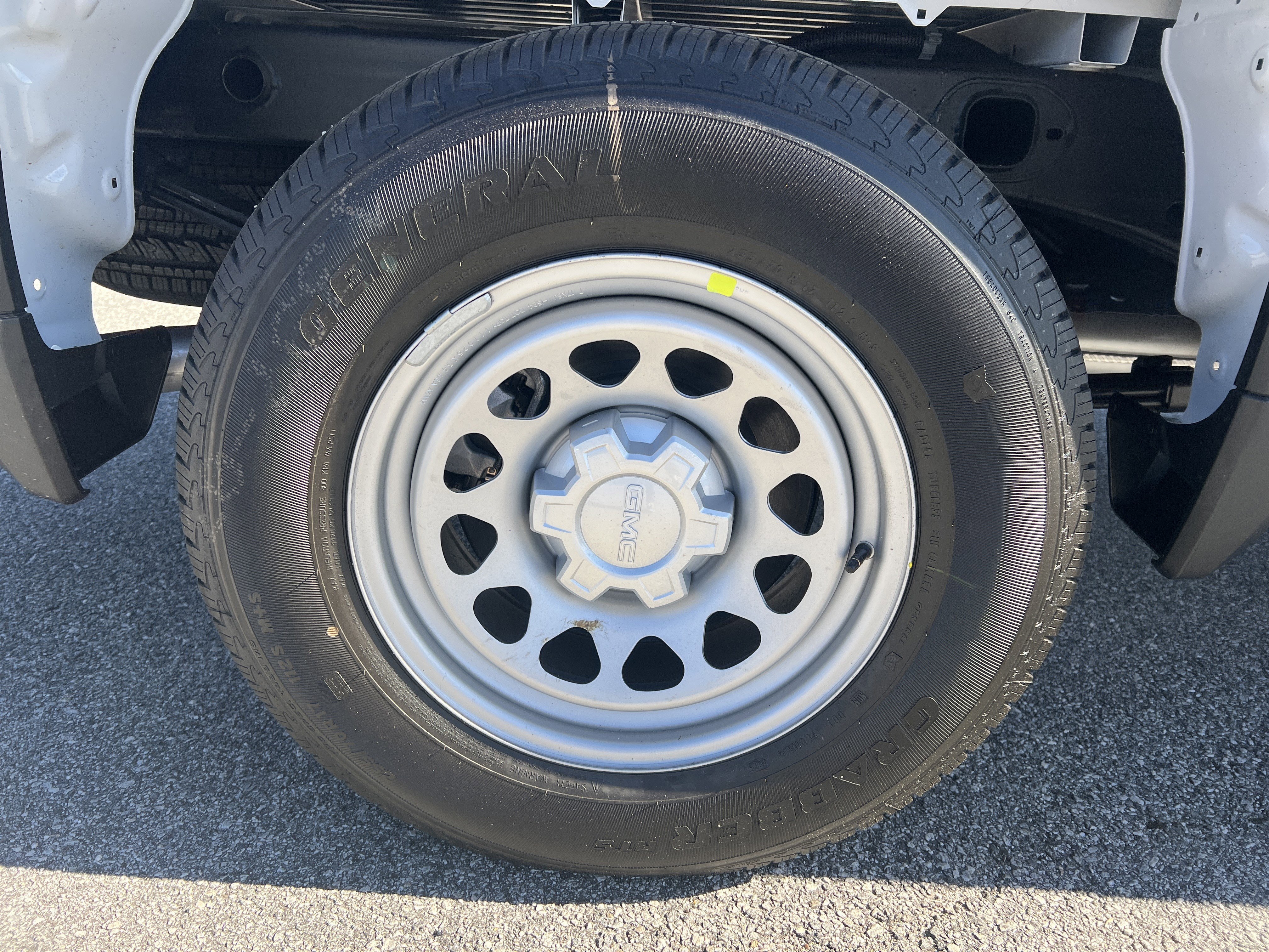2026 GMC Sierra 1500 Pro - Photo 14