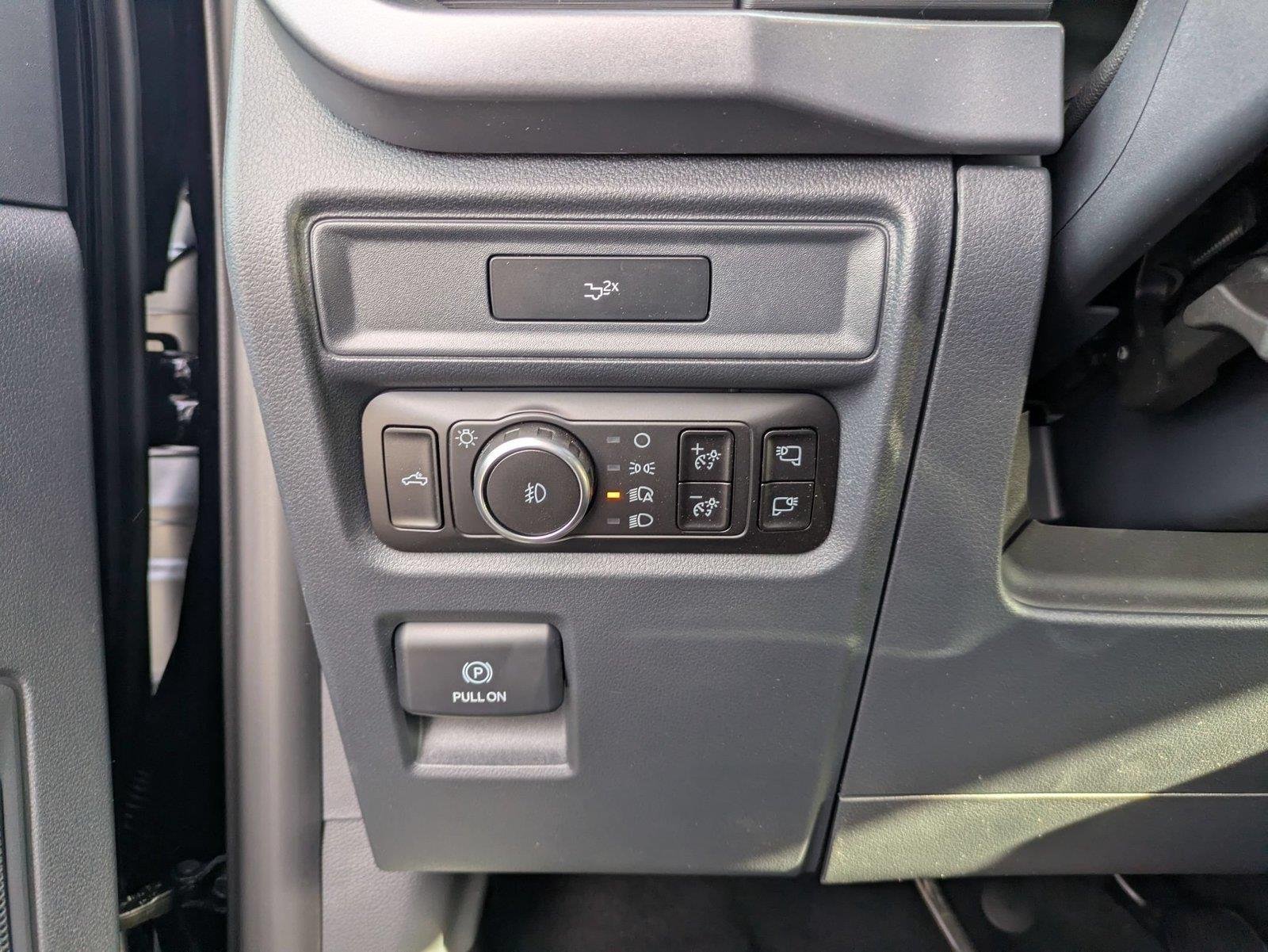 New 2026 Antimatter Blue Metallic Ford XLT image 15