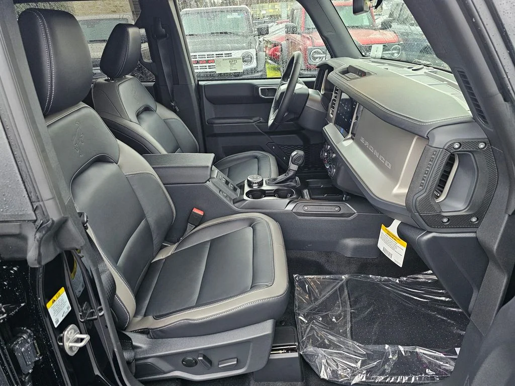 New 2025 Black Ford Outer Banks image 10
