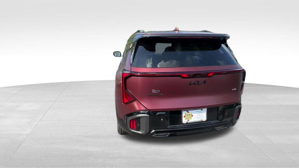 New 2027 Magma Red Matte Kia X-Line S image 3