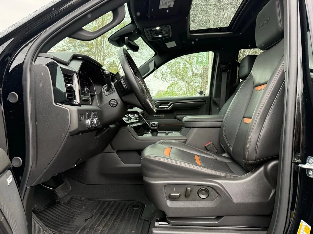 Used 2025 Black GMC AT4 image 10