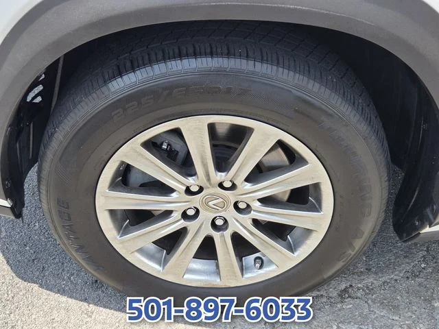 Used 2016 White Lexus 200t image 16