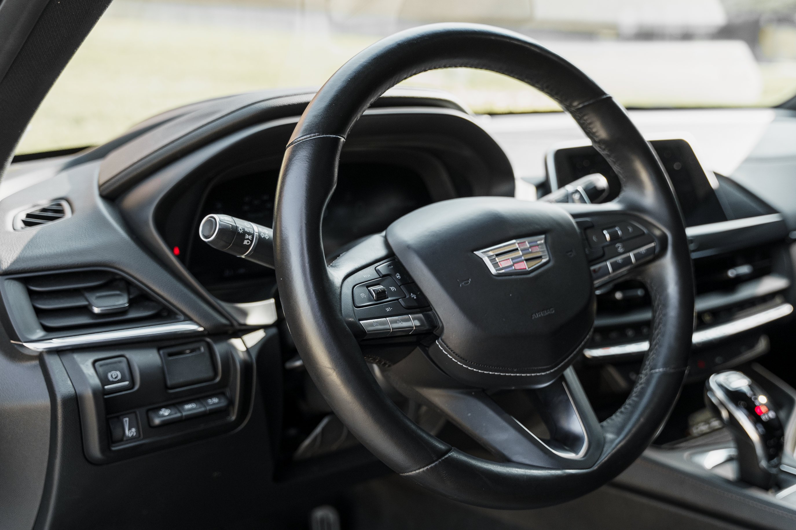 Used 2022 Summit White Cadillac VSERIES image 10