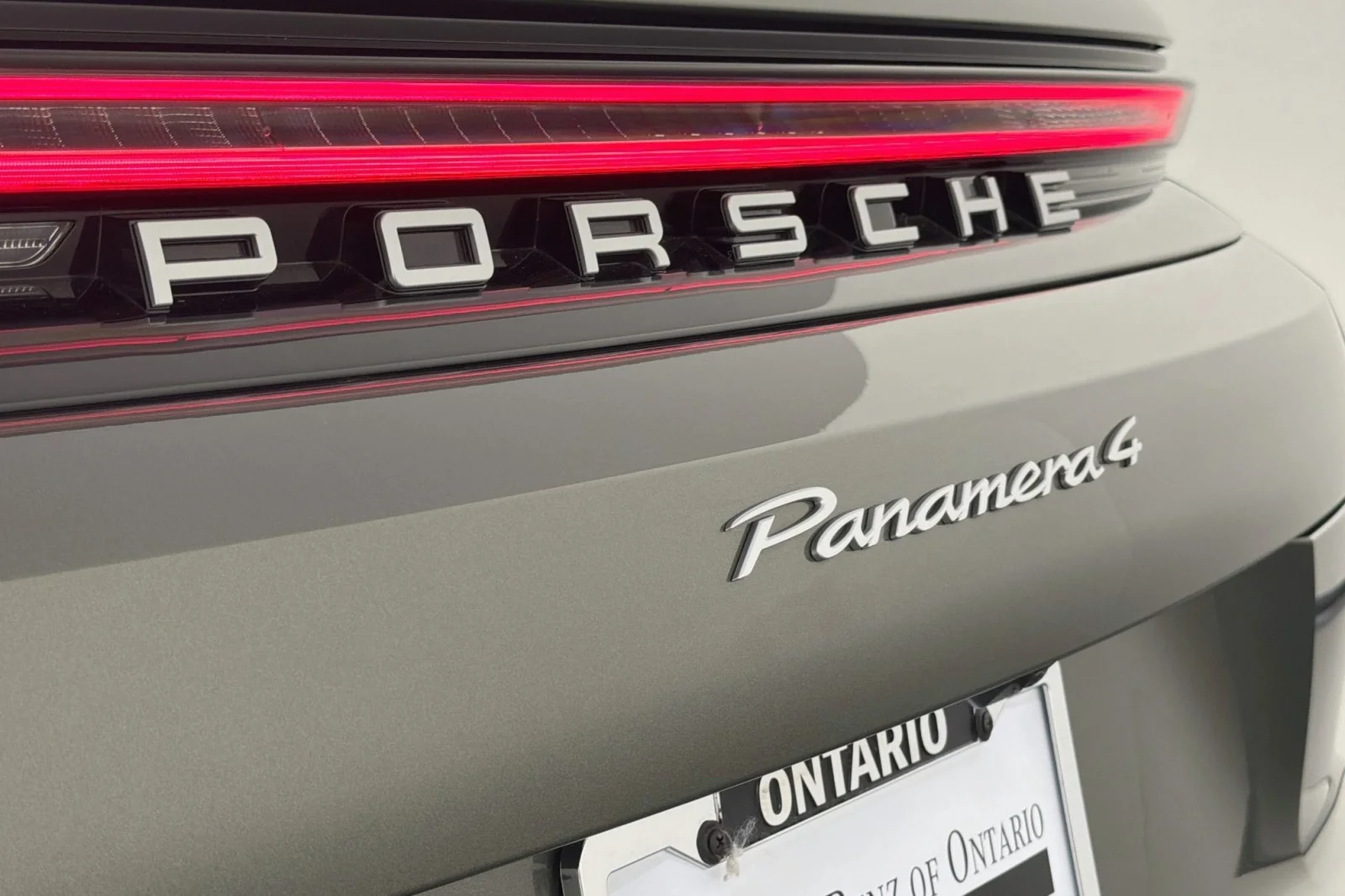 Used 2025 Aventurine Green Metallic Porsche  image 8