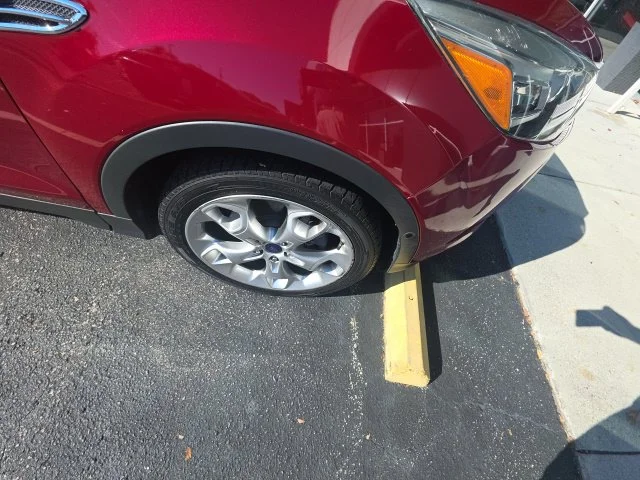 Used 2015 Red Ford Titanium image 4