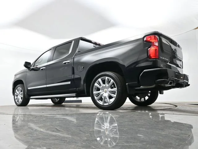 Used 2026 Black Chevrolet High Country image 30