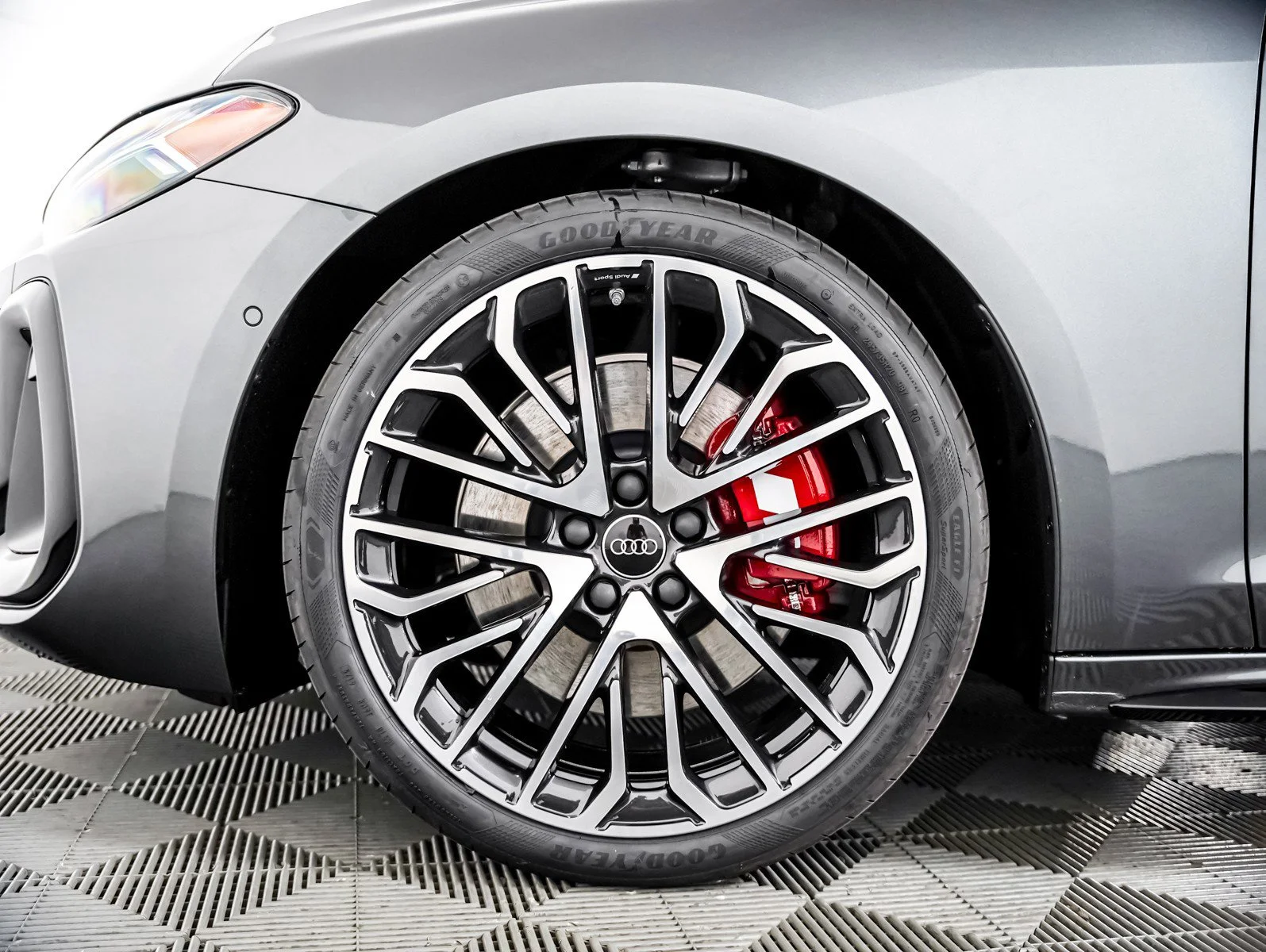 2026 Audi S5 Premium Plus - Photo 4