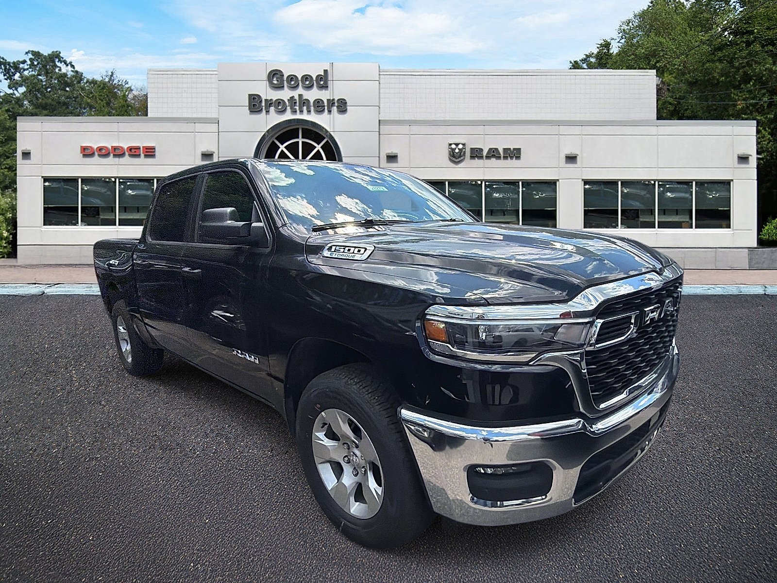 New 2026 Diamond Black Crystal Pearlcoat RAM Big Horn image 4