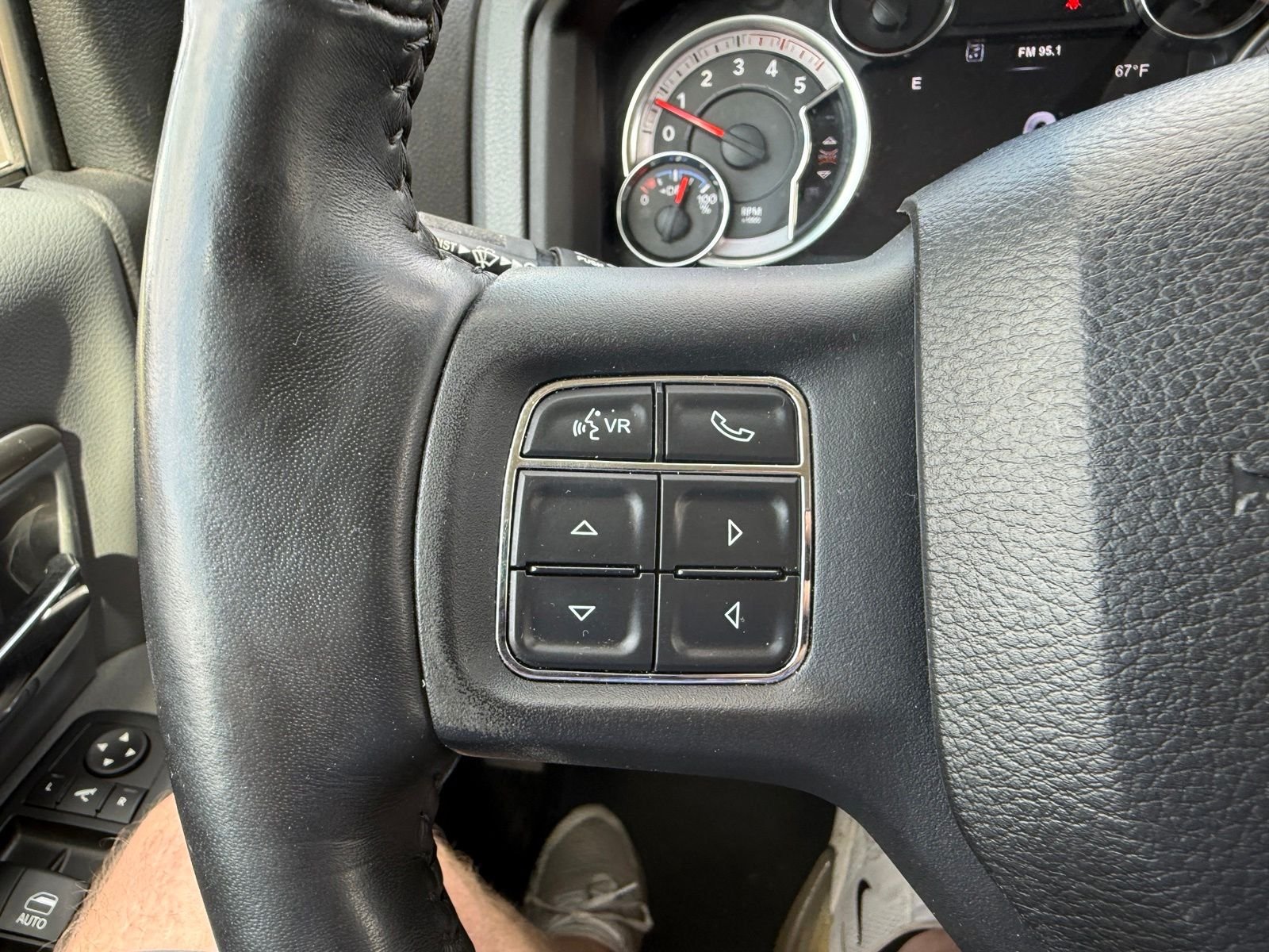 Used 2018 Bright White Clearcoat Ram Big Horn image 27