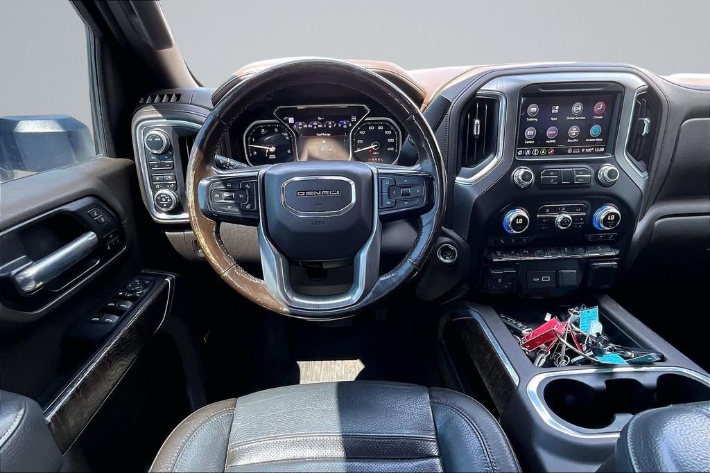 Used 2020 White GMC Denali image 5