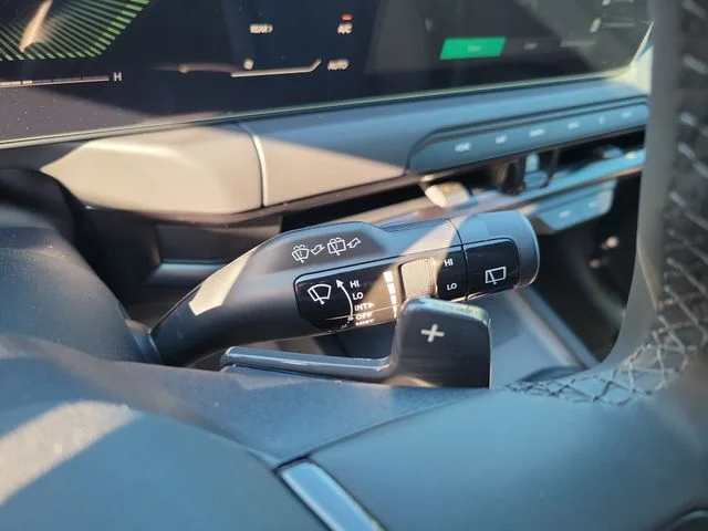New 2027 Terrain Brown Kia X-Line EX image 24