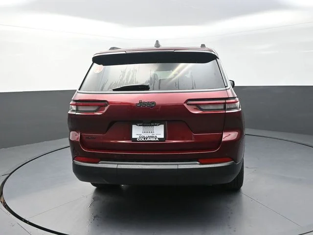 New 2026 Velvet Red Pearl-Coat Exterior Paint Jeep Altitude image 8